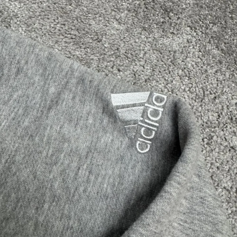 Adidas Cairn Highlanders NCAA Hoodie Graphic Sweatshirt Mens XL Gray Graphic